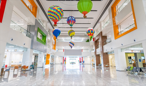 上海医大医院口腔科大厅 上海医大医院口腔科大厅