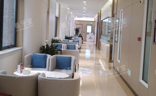 成都新桥口腔医院走廊示意图 成都新桥口腔医院走廊示意图