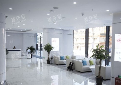 昆明竹子口腔内景 昆明竹子口腔内景