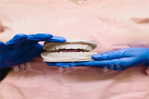 牙齿矫正示意宣传 牙齿矫正示意宣传