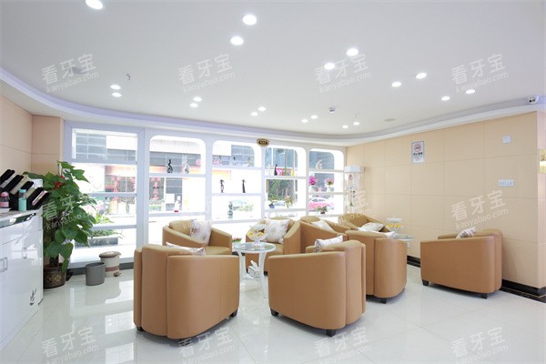 �������¿�ǻҽԺ��Ϣ����������ͼ