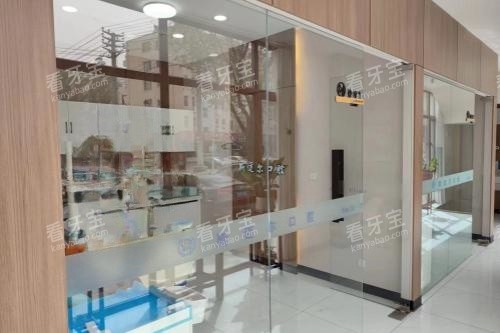 ͨ��˹������ǻ����