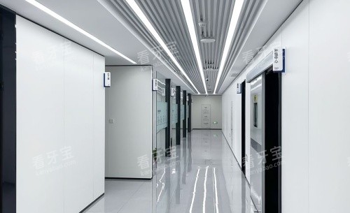 �γǹ̵���è��ǻ����ʾ��ͼ