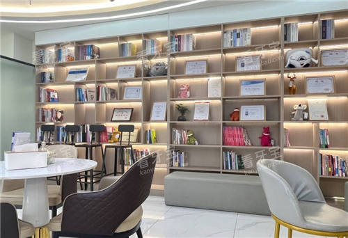 ��ɽ���׿�ǻ������