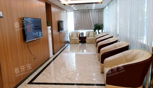 ���ڸ��׷ƶ���ǻ������Ϣ��