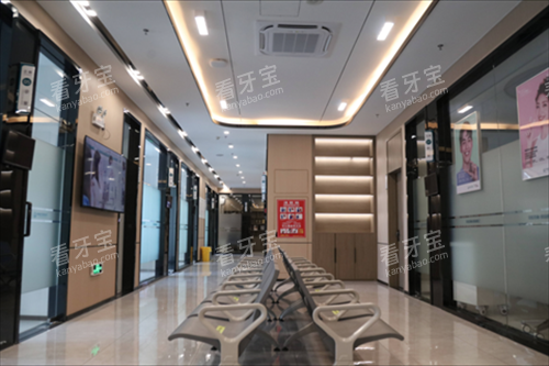 ����������ǻ�Ⱥ���ͼ