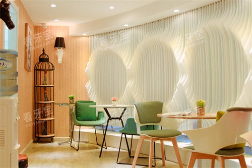 ��������������ǻ�ȴ���