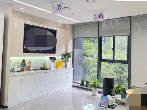 ����������ǻ��������������ʺ�Ժ����ͼ