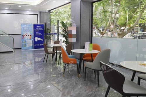 ����Ҷ��ά�ֿ�ǻ����ͼ