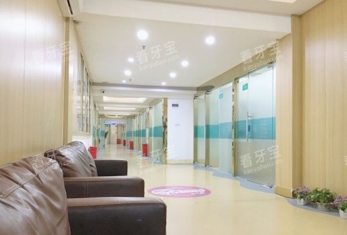 �������ͺ�ɽ��ǻ����ʾ��ͼ