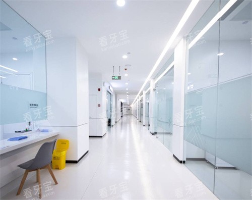 柳州德立口腔内部走廊 柳州德立口腔内部走廊