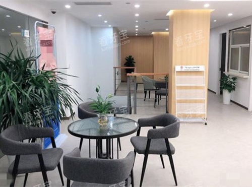 �Ϻ���ά��ǻ(���)��Ϣ����