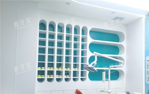 ��ɫΨ����ǻ�����ڲ�����