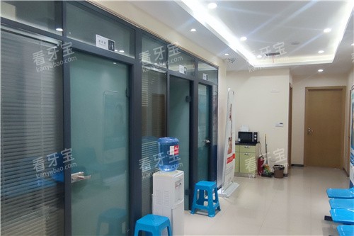 ����������ǻ��¥����