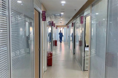 ������ѽ���˿�ǻ���Ȼ���