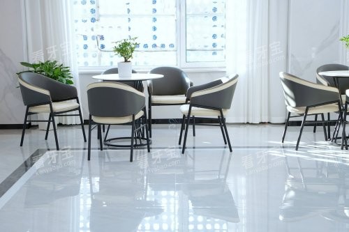 ��ɽ������ǻ��Ϣ��