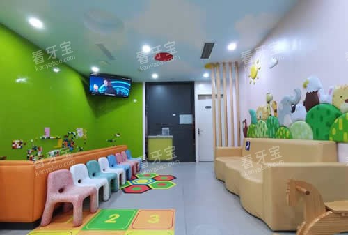 杭州富阳口腔医院儿童游乐区 杭州富阳口腔医院儿童游乐区