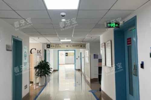 四川大学华西口腔医院环境 四川大学华西口腔医院环境