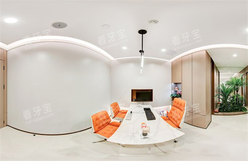 ����������ƿ�ǻ