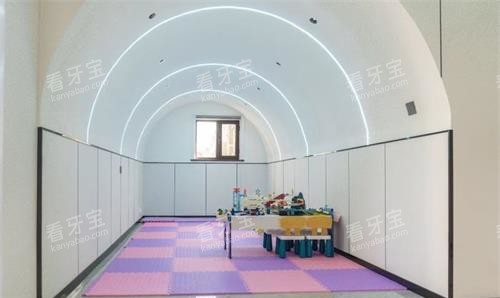 ������ŵ��ǻ��ͯ��������