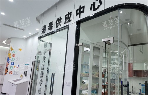 ���ڳ�����ǻ������