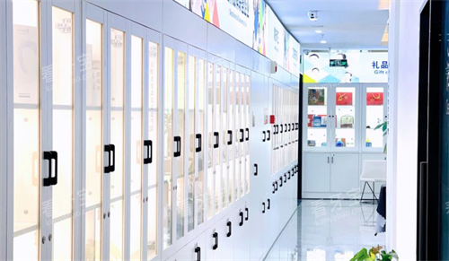 ����С���ǿ�ǻ�ڲ�����