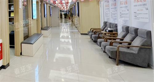 ��ɽʯ�������ǻ�Ⱥ���