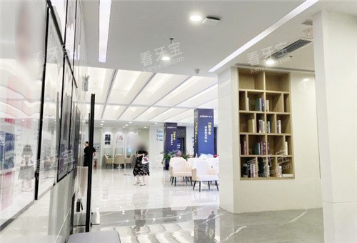南宁牙博士口腔走廊环境 南宁牙博士口腔走廊环境