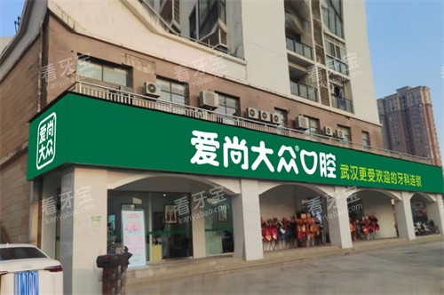 �人���д��ڿ�ǻ������԰������ͷͼ.jpg