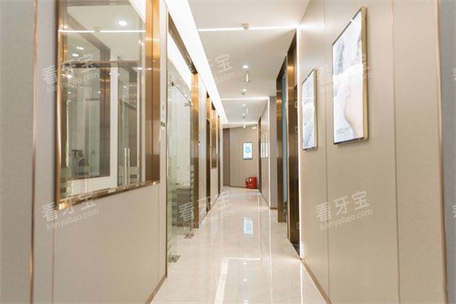 嘉兴金铂利口腔走廊环境 嘉兴金铂利口腔走廊环境