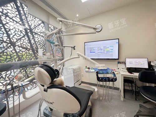 成都瑞泰口腔金融城门诊诊室.jpg 成都瑞泰口腔金融城门诊诊室.jpg