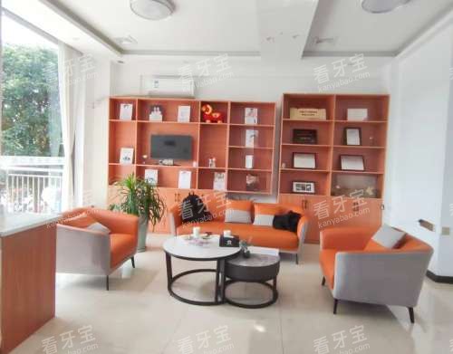 ��ɳѿҽ�˿�ǻ�����³ǵ���Ϣ��.jpg