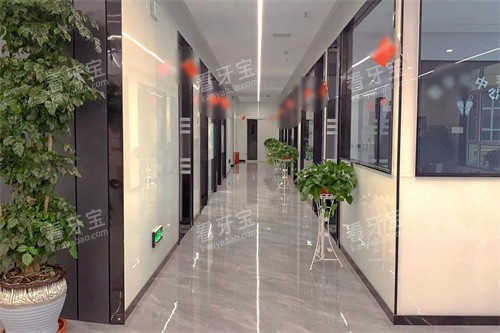 定西陇西惠康口腔医院走廊环境.jpg 定西陇西惠康口腔医院走廊环境.jpg