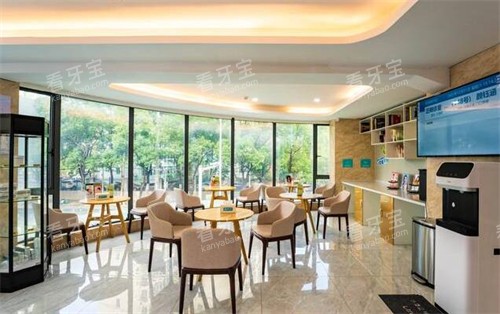 南昌博德口腔大厅环境展示图.jpg 南昌博德口腔大厅环境展示图.jpg