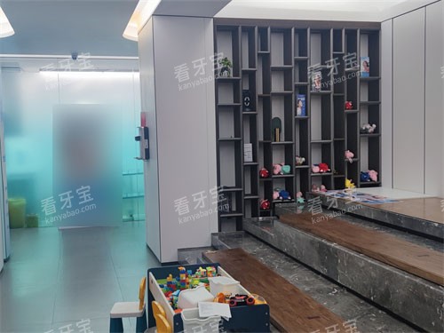 晋中刘双全口腔休息区.jpg 晋中刘双全口腔休息区.jpg