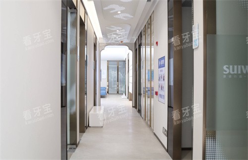 江门穗华口腔走廊.jpg 江门穗华口腔走廊.jpg