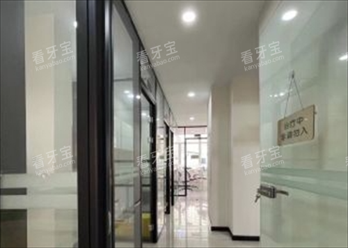 沈阳非凡口腔走廊环境.png 沈阳非凡口腔走廊环境.png