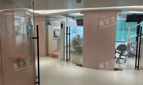 北京整齐娃娃口腔大厅环境.jpg 北京整齐娃娃口腔大厅环境.jpg