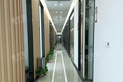 泰顺牙贝恩口腔走廊图.jpg 泰顺牙贝恩口腔走廊图.jpg