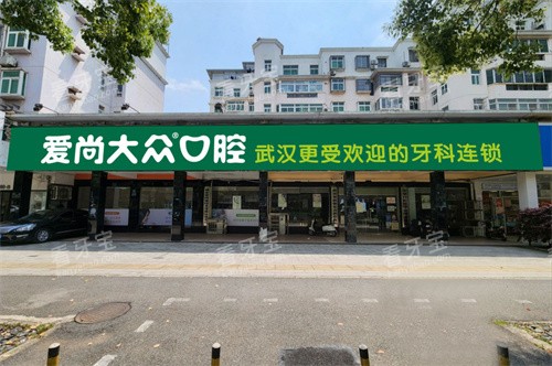 �人���д��ڿ�ǻ���ڿ�ǻ�Ϻ���԰������ͷͼ.jpg