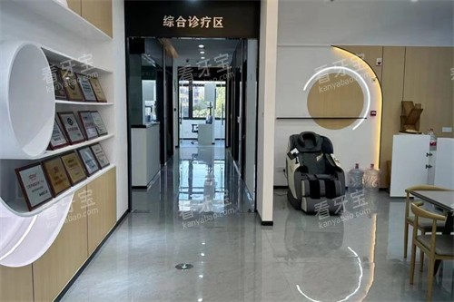 �ٺ����߿�ǻ����һ��.jpg