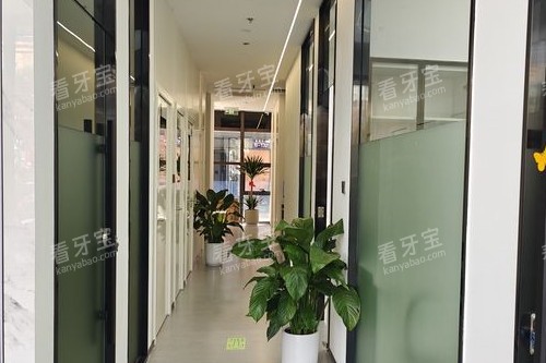 温州盛美口腔走廊图.jpg 温州盛美口腔走廊图.jpg