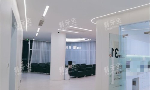 合肥佳冠口腔诊室门口.jpg 合肥佳冠口腔诊室门口.jpg