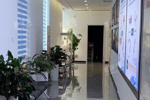 江门万国口腔走廊环境图.jpg 江门万国口腔走廊环境图.jpg
