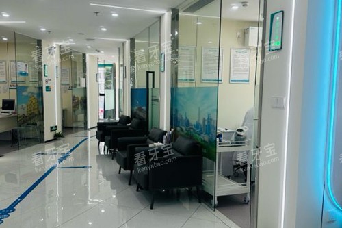 深圳格伦菲尔总院等候区图.jpg 深圳格伦菲尔总院等候区图.jpg