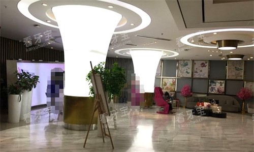 成都铜雀台整形大厅.jpg 成都铜雀台整形大厅.jpg