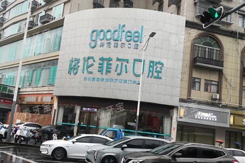 ���ڸ��׷ƶ���ǻ�⾰ͼ.jpg