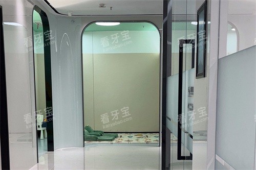 乐山德立口腔诊区环境.jpg 乐山德立口腔诊区环境.jpg