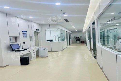 临沂铂菲克口腔北京路分院走廊环境.jpg 临沂铂菲克口腔北京路分院走廊环境.jpg