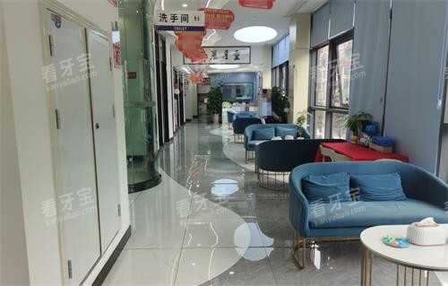 ���復����ǻ�Ӵ���.png